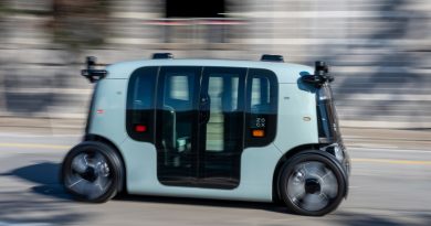 Zoox Pursues Federal Approval for Exemption to Launch Commercial Robotaxi Service